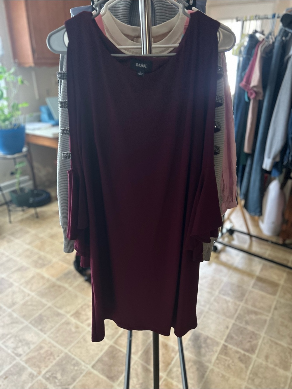 MSK Sleeveless Midi Dress in Burgundy